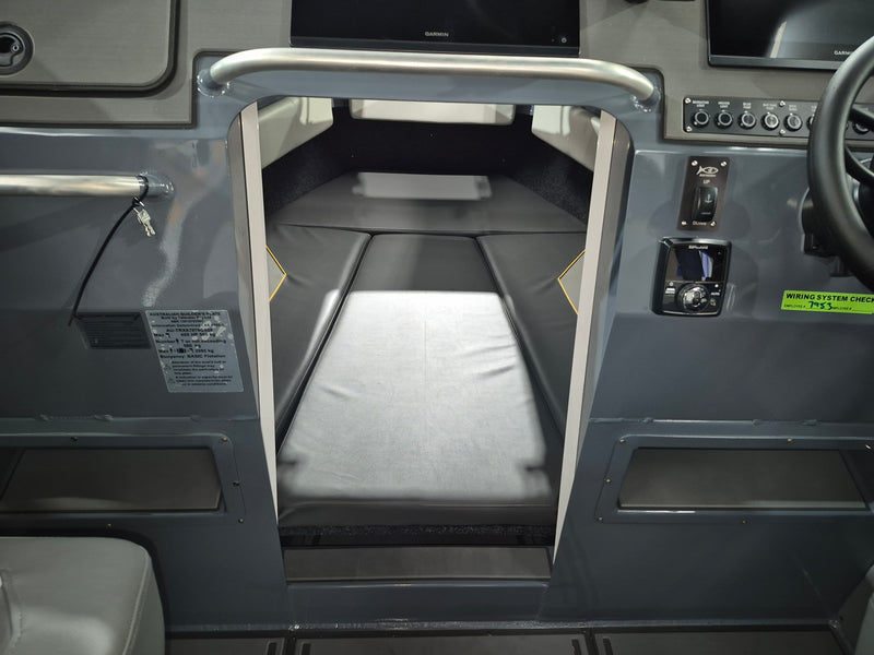 Yellowfin YF-76 Extended Cabin Twin Rig with FULL HELM MASTER