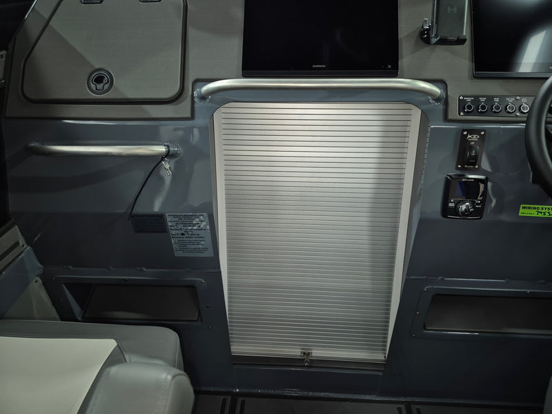 Yellowfin YF-76 Extended Cabin Twin Rig with FULL HELM MASTER