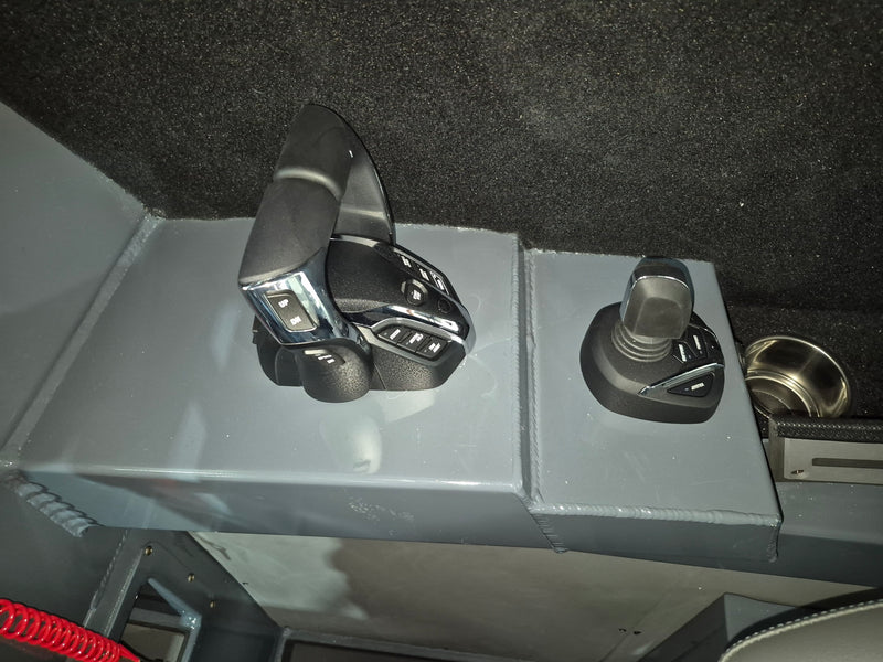 Yellowfin YF-76 Extended Cabin Twin Rig with FULL HELM MASTER