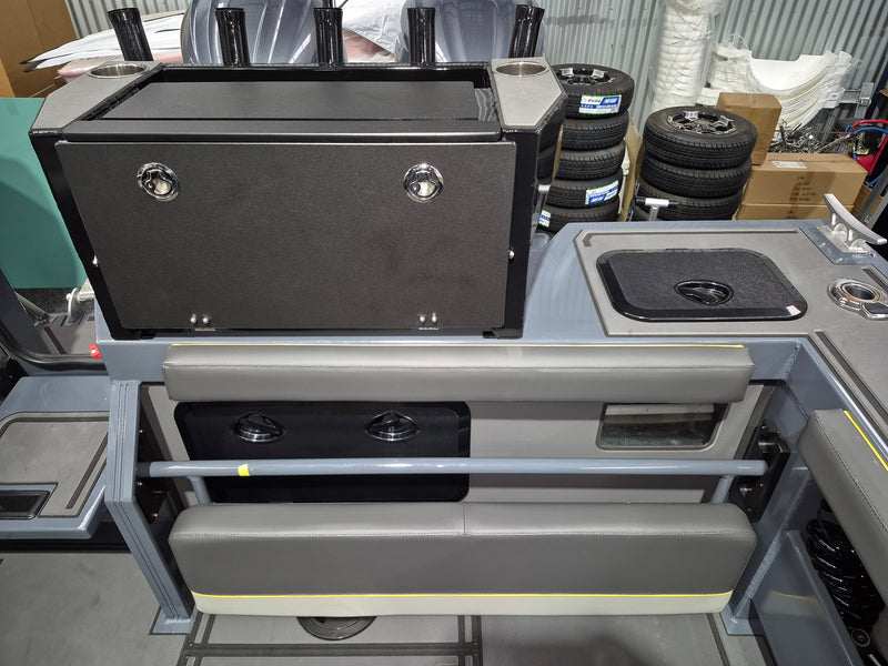Yellowfin YF-76 Extended Cabin Twin Rig with FULL HELM MASTER