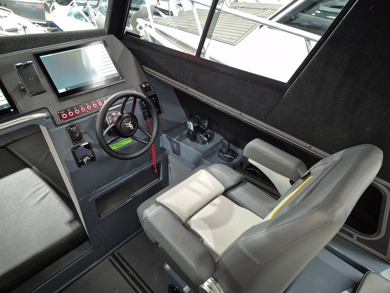 Yellowfin YF-76 Extended Cabin Twin Rig with FULL HELM MASTER