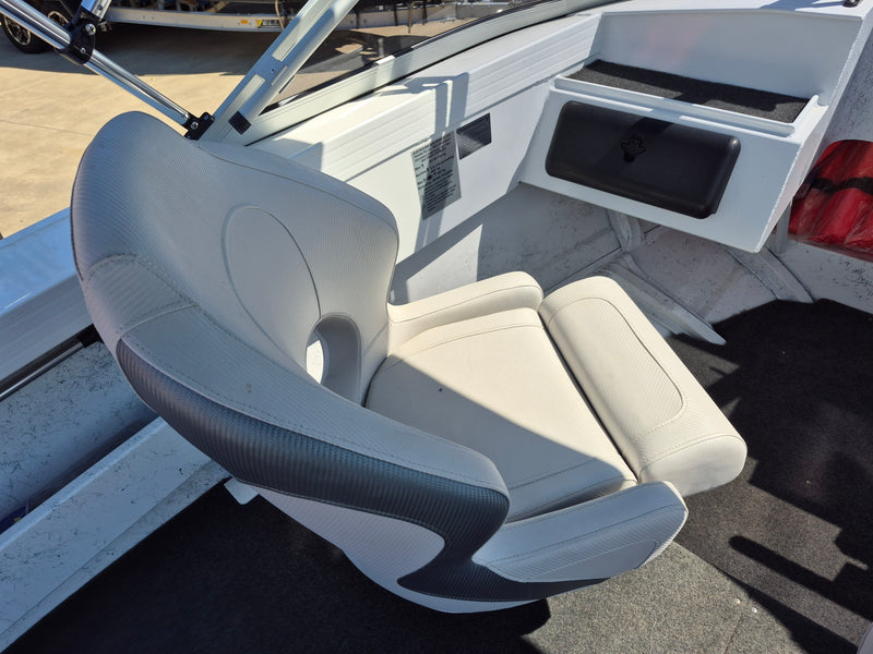 Stacer 429 SeaMaster
