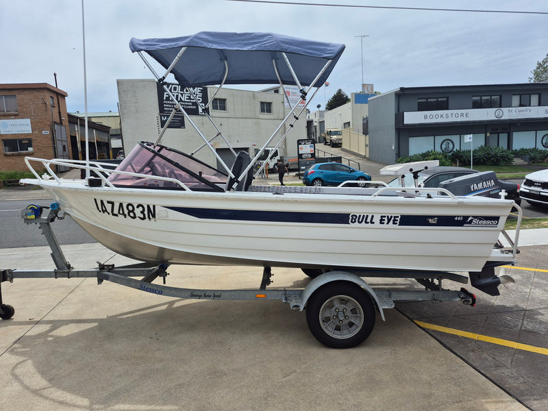 Stessco 445 Runabout
