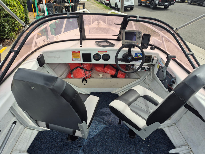 Stessco 445 Runabout