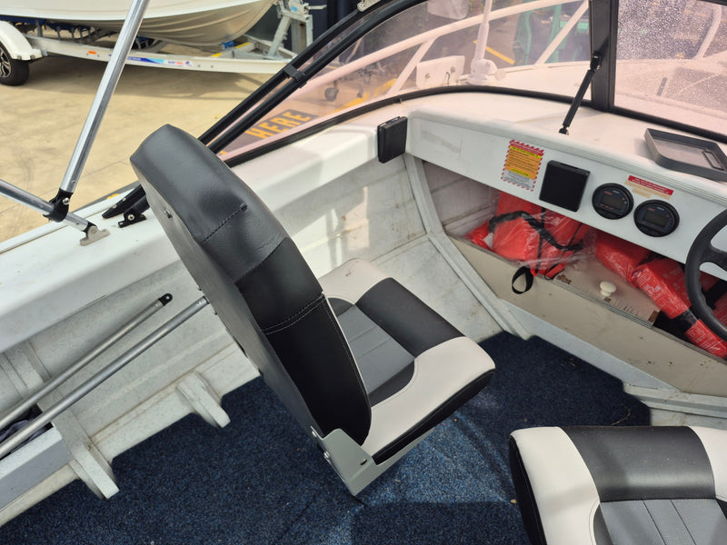 Stessco 445 Runabout
