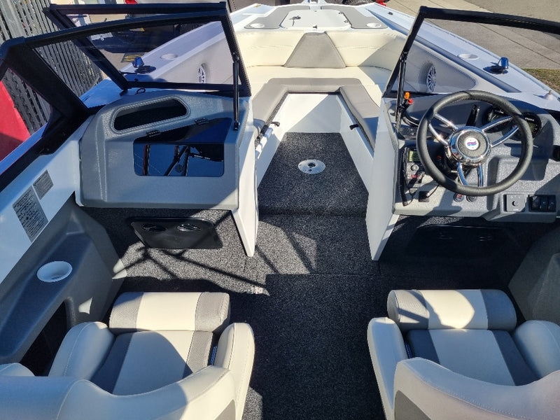Quintrex 590 Freestyler