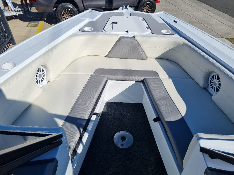 Quintrex 590 Freestyler