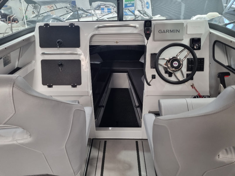 Quintrex 610 Trident Soft Top