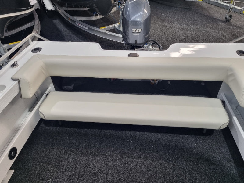 Quintrex 481 Fishabout