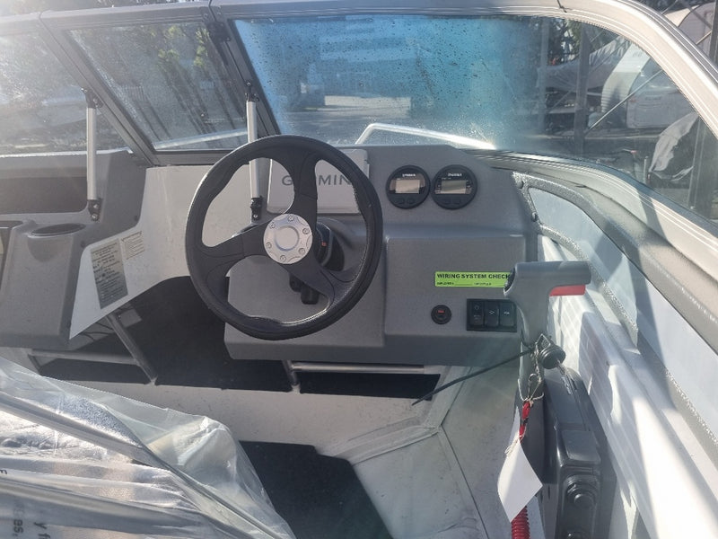 Quintrex 450 Fishabout