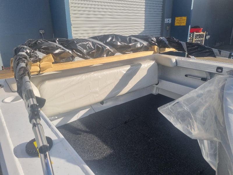 Quintrex 450 Fishabout