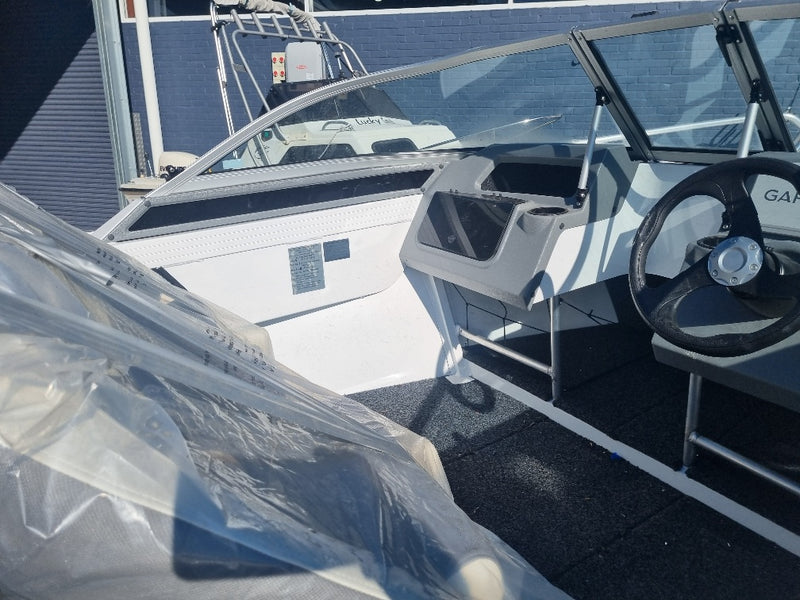 Quintrex 520 Fishabout