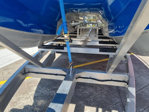 Kingfisher 730 Powercat