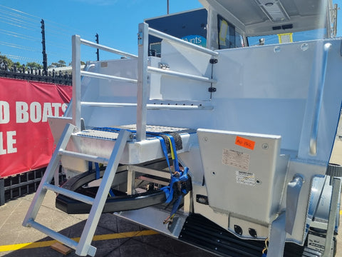 Kingfisher 730 Powercat