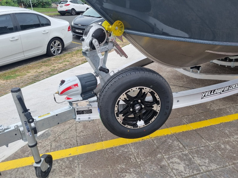 Yellowfin YF-76 Extended Cabin