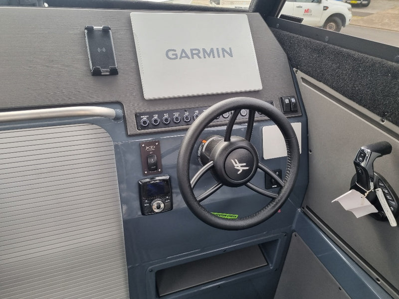 Yellowfin YF-76 Extended Cabin