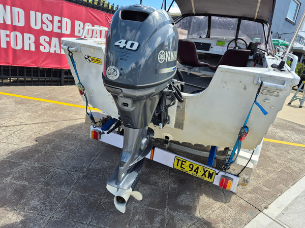 Quintrex 420 Breezeabout