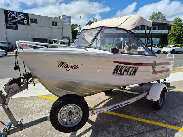 Quintrex 420 Breezeabout