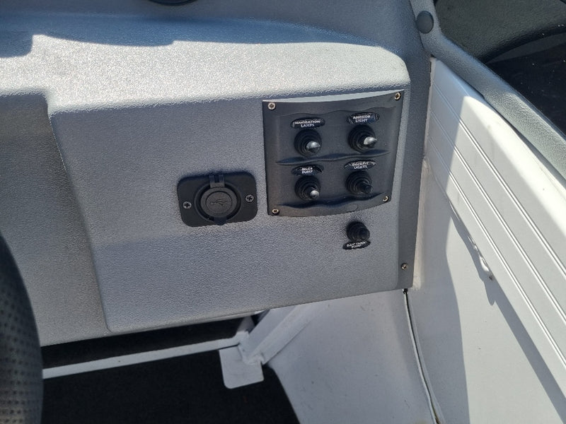 Quintrex 520 Fishabout