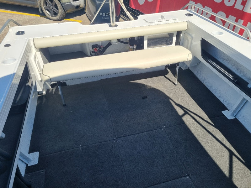 Quintrex 520 Fishabout