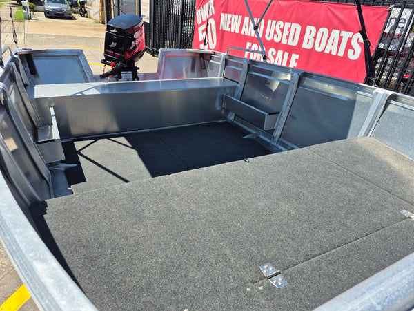 Quintrex 420 Busta with 40hp Merc 2 stroke