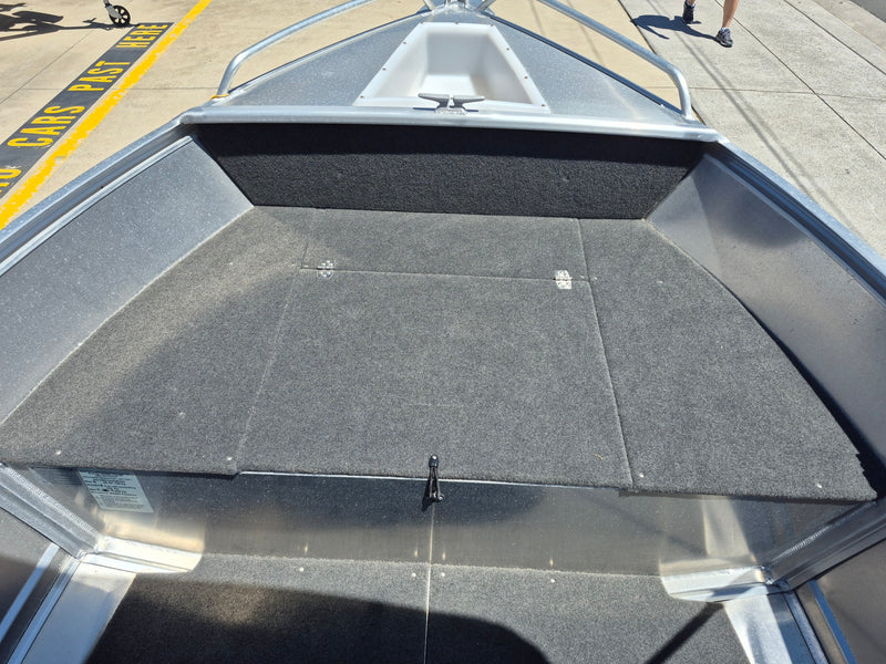 Quintrex 420 Busta with 40hp Merc 2 stroke