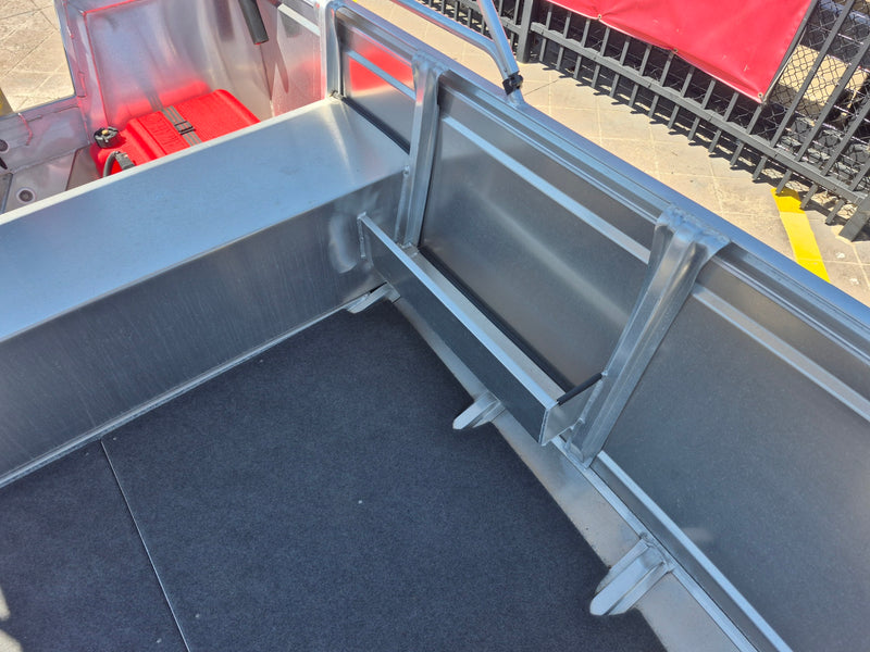 Quintrex 420 Busta with 40hp Merc 2 stroke