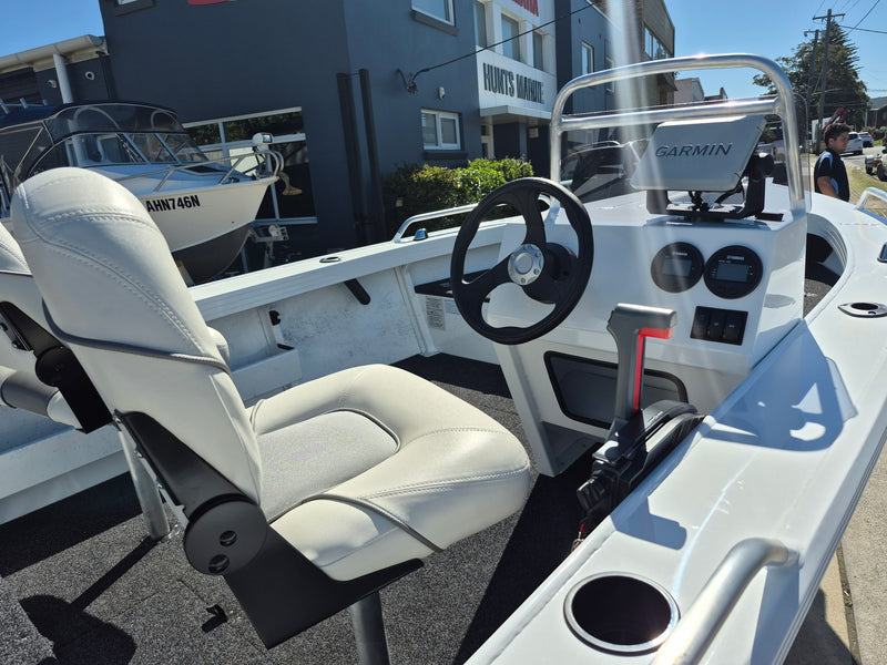 Quintrex 420 Renegade SC