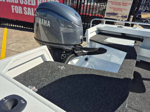 Quintrex 420 Renegade SC