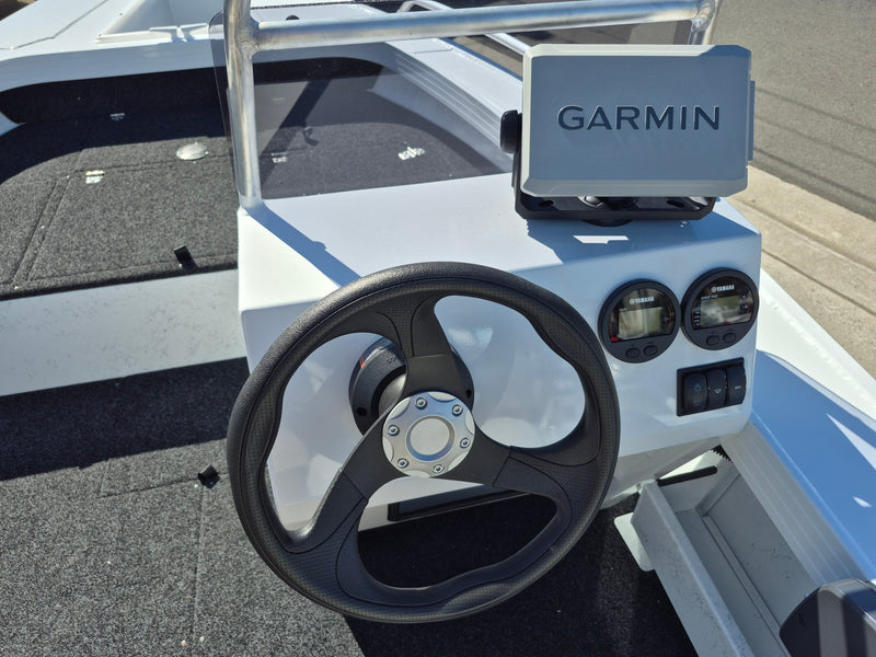 Quintrex 420 Renegade SC