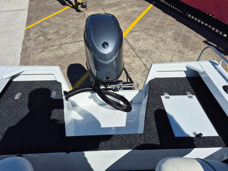 Quintrex 420 Renegade SC