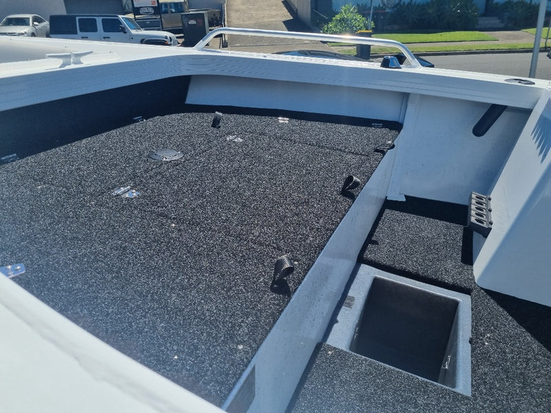 Quintrex 420 Renegade SC