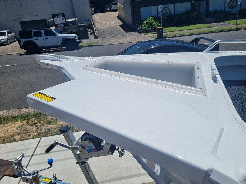 Quintrex 420 Renegade SC