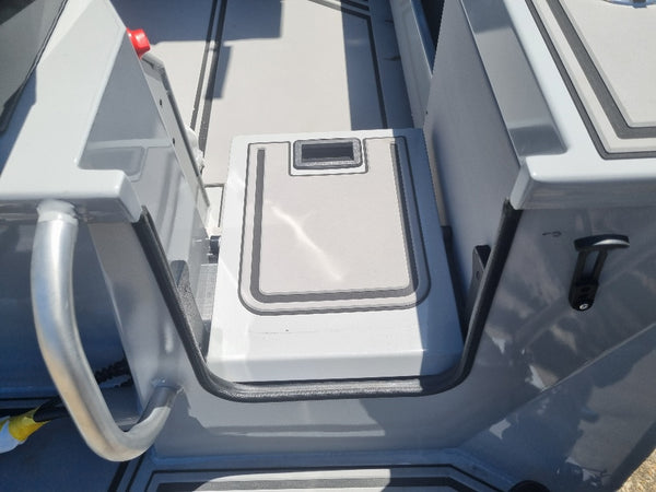 Yellowfin YF-70 Extended Cabin