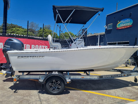 Sportsman 17 Reef Centre Console