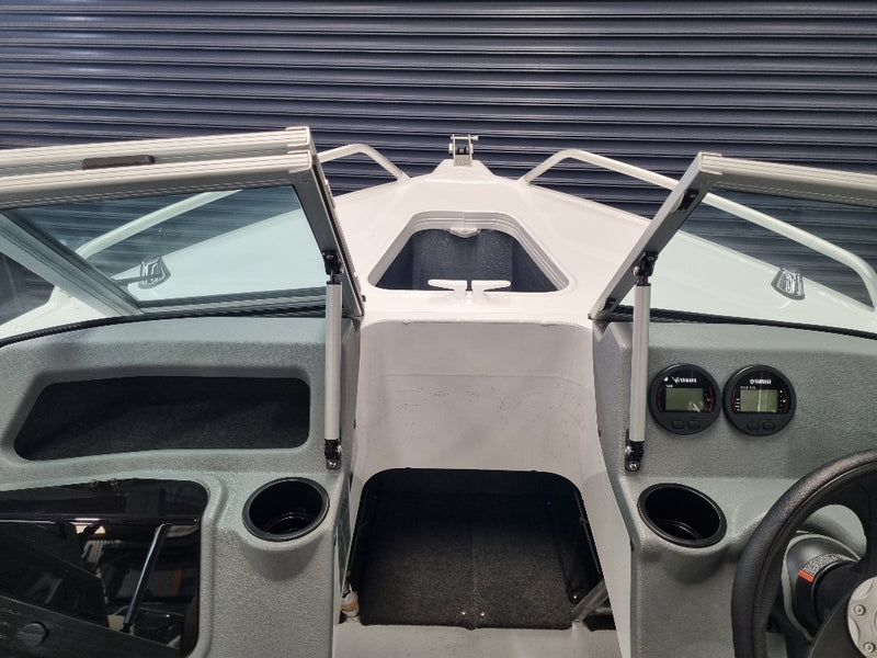 Quintrex 430 Fishabout