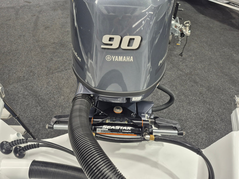 Quintrex 520 Fishabout