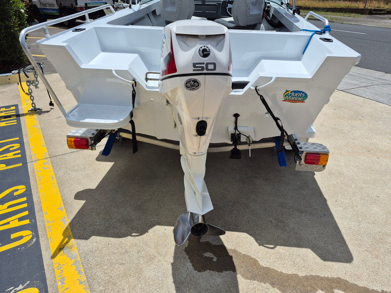 Quintrex 430 Fishabout