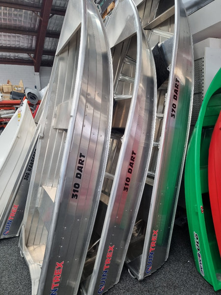 Quintrex 310 Dart