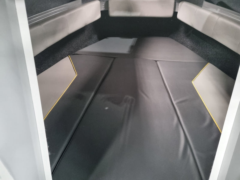 Yellowfin YF-70 Extended Cabin with 250hp Yamaha