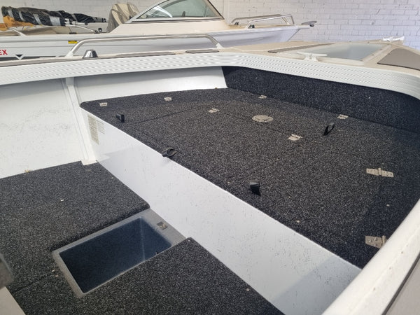 Quintrex 440 Renegade SC