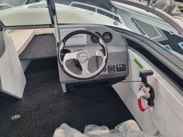 Quintrex 500 Cruiseabout with 90hp Yamaha