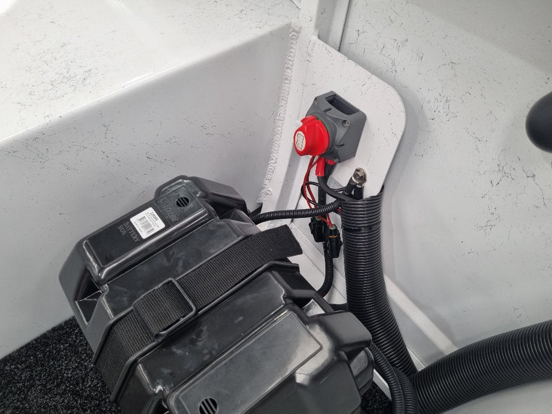 Quintrex 420 Busta with 40HP Yamaha