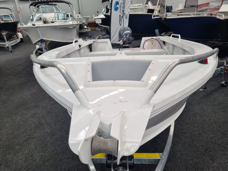 Quintrex 420 Busta with 40HP Yamaha