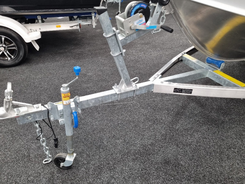 Quintrex 420 Busta with 40HP Yamaha