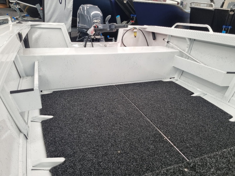 Quintrex 420 Busta with 40HP Yamaha