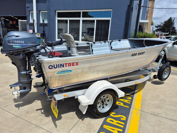Quintrex 400 Dart