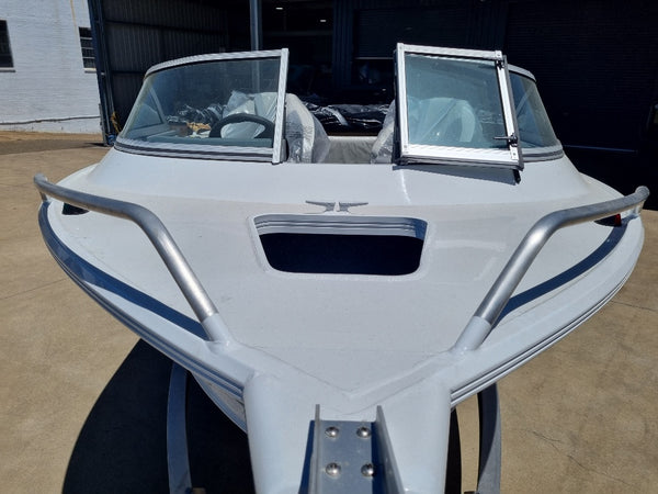 Quintrex 481 Fishabout with 70hp Yamaha
