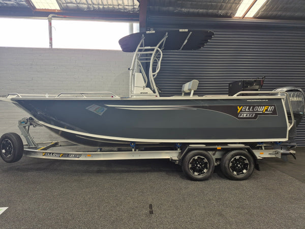 Yellowfin 6500 Centre Console - DEMO / DISPLAY CLEARANCE SPECIAL