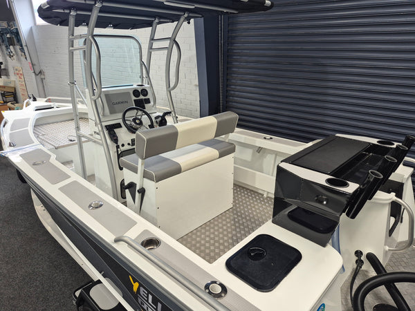 Yellowfin 6500 Centre Console - DEMO / DISPLAY CLEARANCE SPECIAL